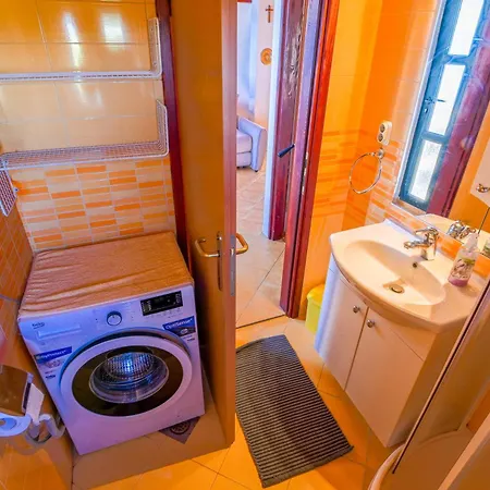 Apartment Dora